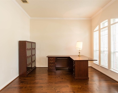9115 Sunny Ridge Drive - Photo Thumbnail 1