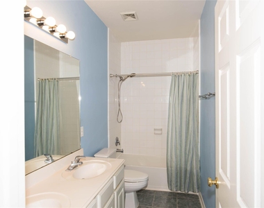 9115 Sunny Ridge Drive - Photo Thumbnail 14