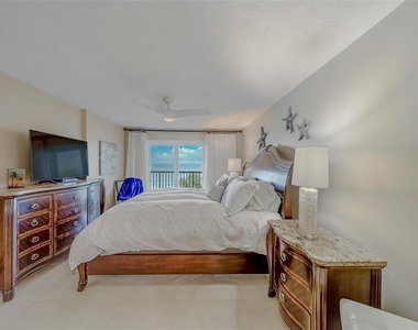3500 Gulf Boulevard - Photo Thumbnail 18