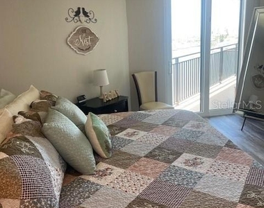 690 Island Way - Photo Thumbnail 15