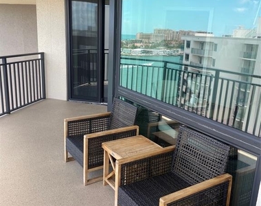 690 Island Way - Photo Thumbnail 8