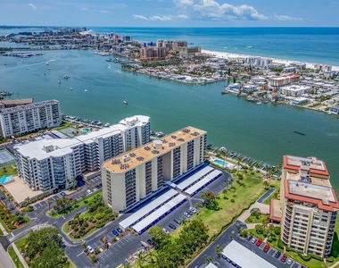 690 Island Way - Photo Thumbnail 26