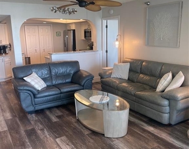 690 Island Way - Photo Thumbnail 9