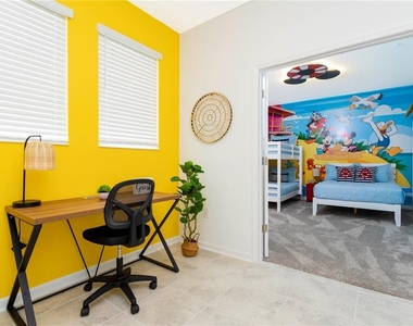 1039 Splash Shot Place - Photo Thumbnail 42