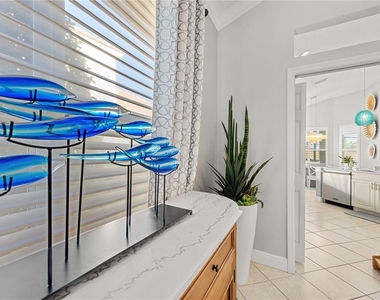 7236 Orchid Island Place - Photo Thumbnail 13