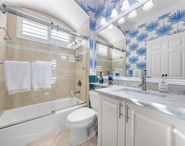 7236 Orchid Island Place - Photo Thumbnail 27