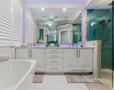 7236 Orchid Island Place - Photo Thumbnail 38