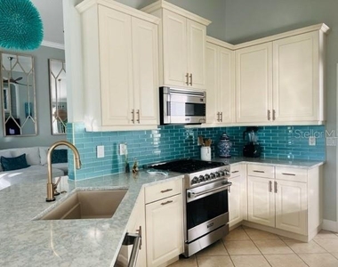 7236 Orchid Island Place - Photo Thumbnail 19