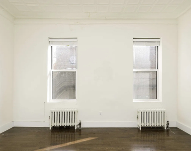 2137 Cortelyou Rd - Photo Thumbnail 4