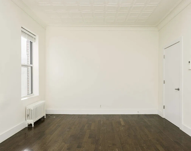 2137 Cortelyou Rd - Photo Thumbnail 3