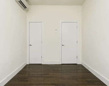 2137 Cortelyou Rd - Photo Thumbnail 5