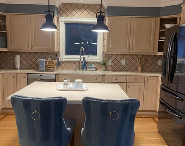 1409 River Road - Photo Thumbnail 11