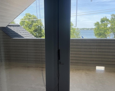 1409 River Road - Photo Thumbnail 30