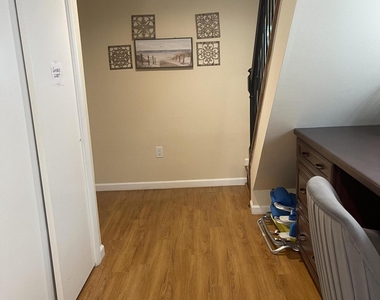 1407 River Road - Photo Thumbnail 20