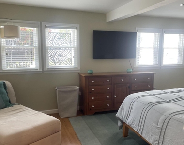 1407 River Road - Photo Thumbnail 15