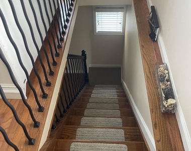 1407 River Road - Photo Thumbnail 12