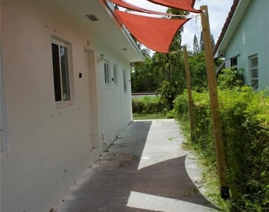 11150 Peachtree Drive - Photo Thumbnail 24