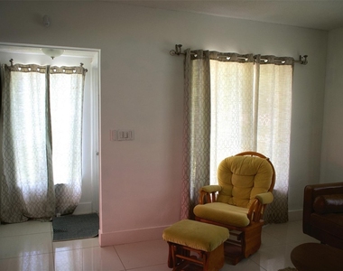 11150 Peachtree Drive - Photo Thumbnail 1
