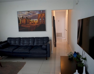 11150 Peachtree Drive - Photo Thumbnail 3