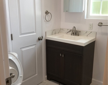 1348 E 23rd Street - Photo Thumbnail 8