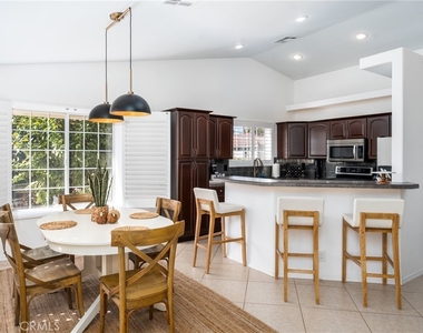 48330 Mamie Way - Photo Thumbnail 7