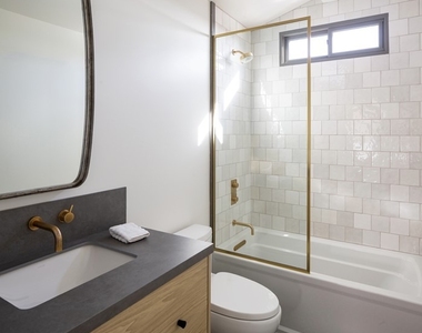 506 Goldenrod - Photo Thumbnail 20