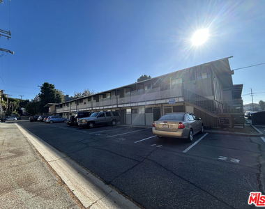 11133 Rose Avenue - Photo Thumbnail 14