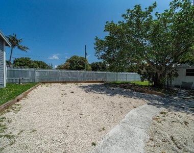 602 Nw 1st Street - Photo Thumbnail 25