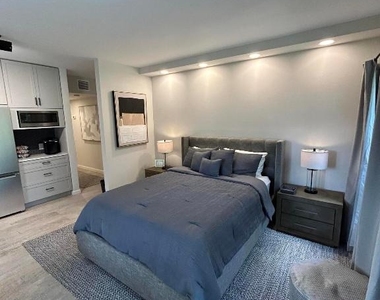 13334 Polo Club Road - Photo Thumbnail 5