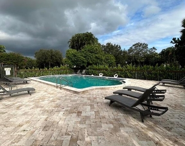 13334 Polo Club Road - Photo Thumbnail 16