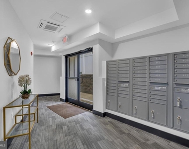 330 Cecil B Moore Avenue - Photo Thumbnail 17