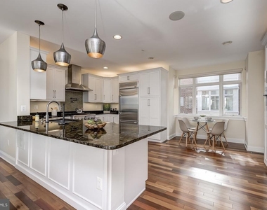 621 Ponte Villas N - Photo Thumbnail 22