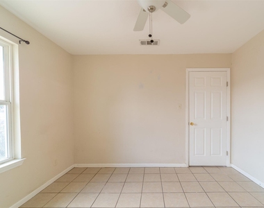 1738 Rutland Dr - Photo Thumbnail 27