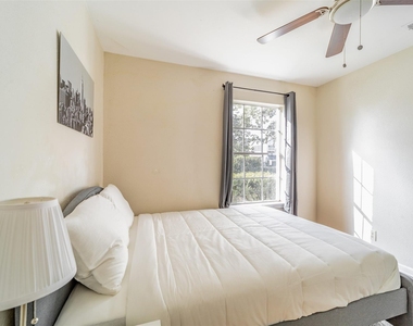 1738 Rutland Dr - Photo Thumbnail 1