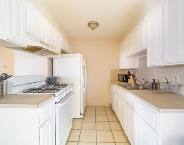 1738 Rutland Dr - Photo Thumbnail 26