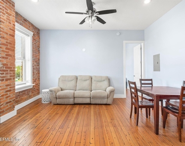 105 N 2nd Street - Photo Thumbnail 19