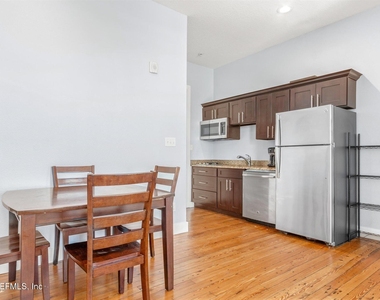 105 N 2nd Street - Photo Thumbnail 21