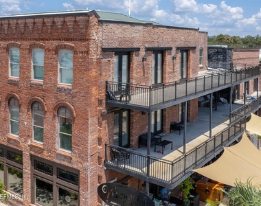 105 N 2nd Street - Photo Thumbnail 29