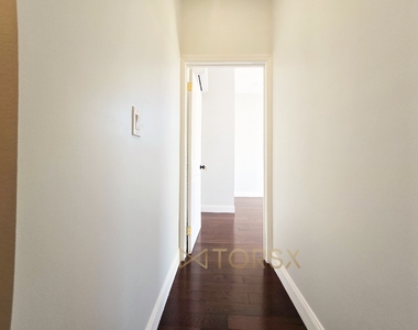 1 Kingston Avenue - Photo Thumbnail 14