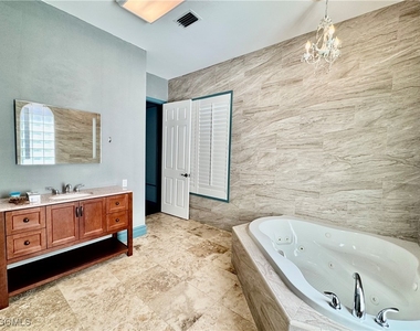 14370 Mcgregor Boulevard - Photo Thumbnail 21