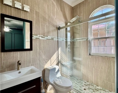 14370 Mcgregor Boulevard - Photo Thumbnail 19