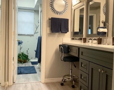 3708 Se 12th Avenue - Photo Thumbnail 13