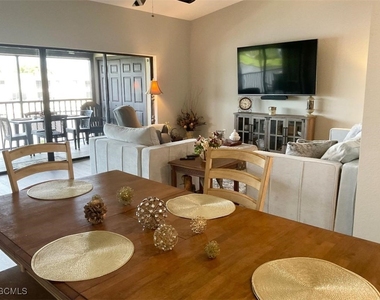 3708 Se 12th Avenue - Photo Thumbnail 8