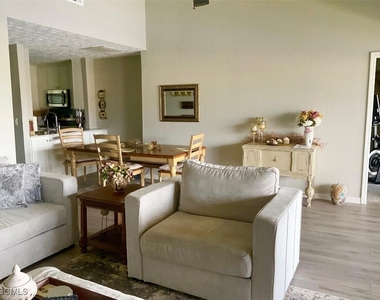 3708 Se 12th Avenue - Photo Thumbnail 10