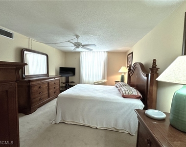 3460 N Key Drive - Photo Thumbnail 14