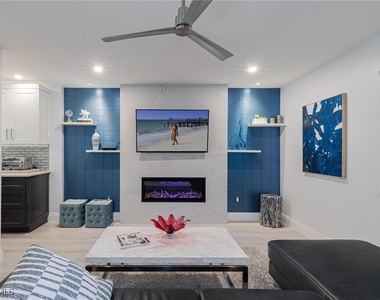 788 Park Shore Drive - Photo Thumbnail 4
