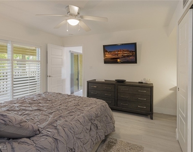 788 Park Shore Drive - Photo Thumbnail 17