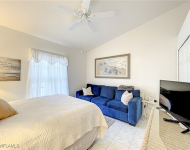 470 Bermuda Cove Way - Photo Thumbnail 39