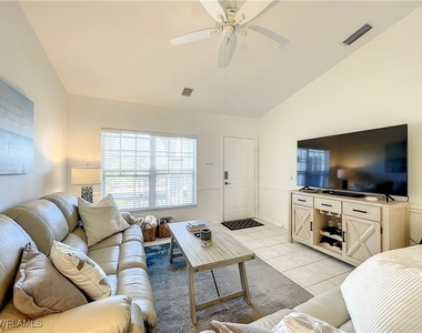 470 Bermuda Cove Way - Photo Thumbnail 35