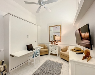 470 Bermuda Cove Way - Photo Thumbnail 20